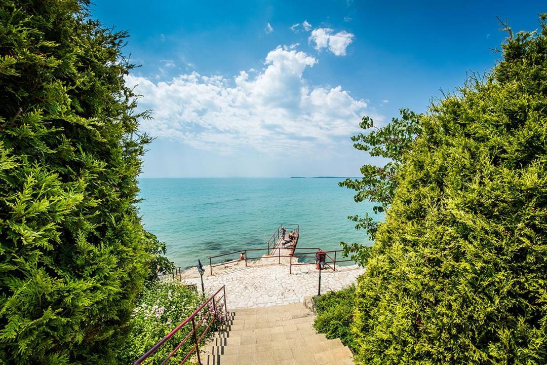 Panorama Marina Fort Beach - Premium Apartments Sea Viev Sveti Vlas Buitenkant foto