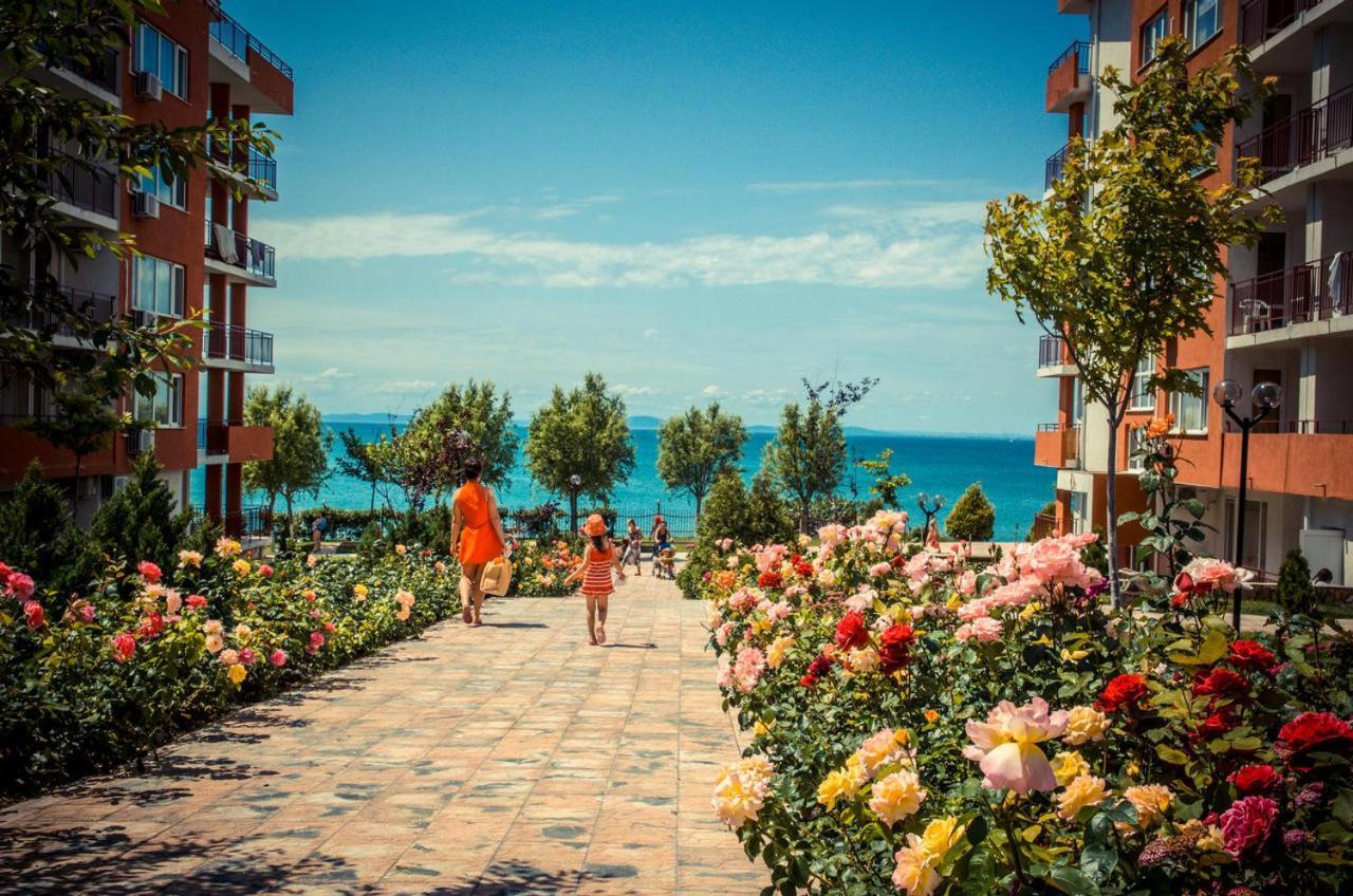Panorama Marina Fort Beach - Premium Apartments Sea Viev Sveti Vlas Buitenkant foto