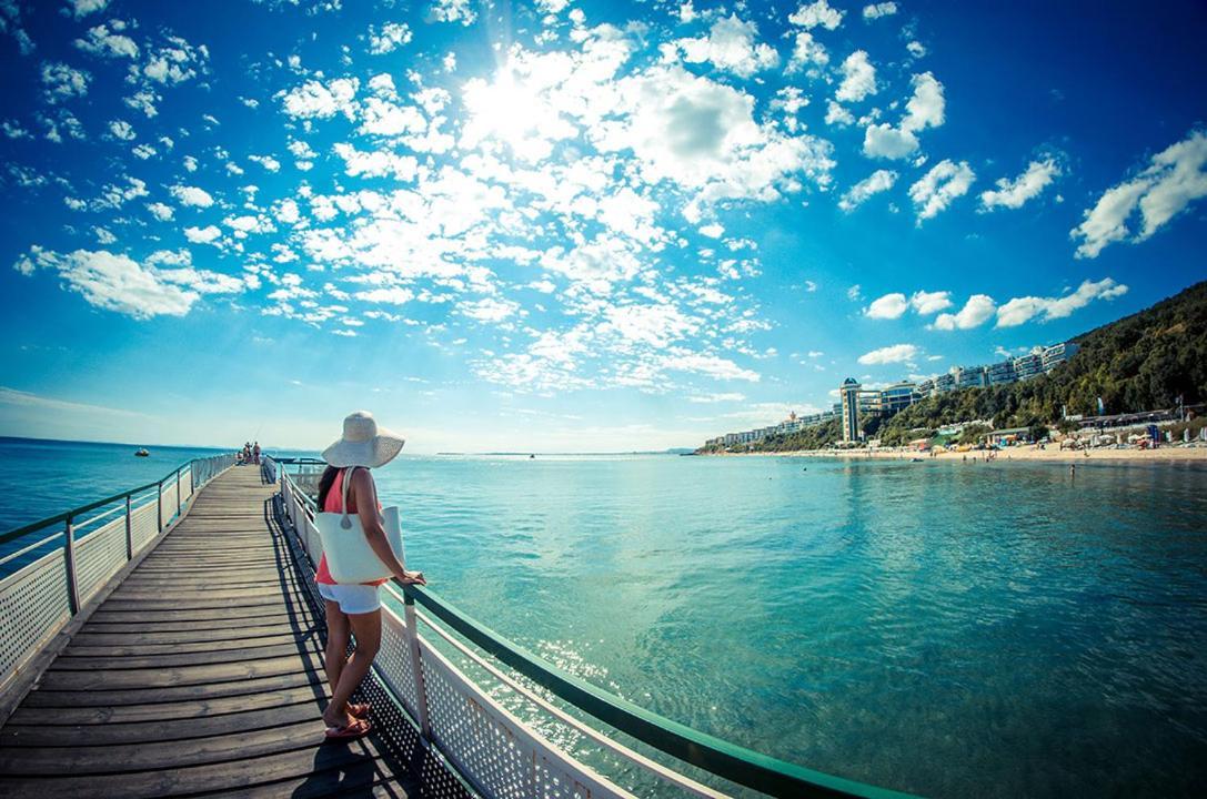 Panorama Marina Fort Beach - Premium Apartments Sea Viev Sveti Vlas Buitenkant foto