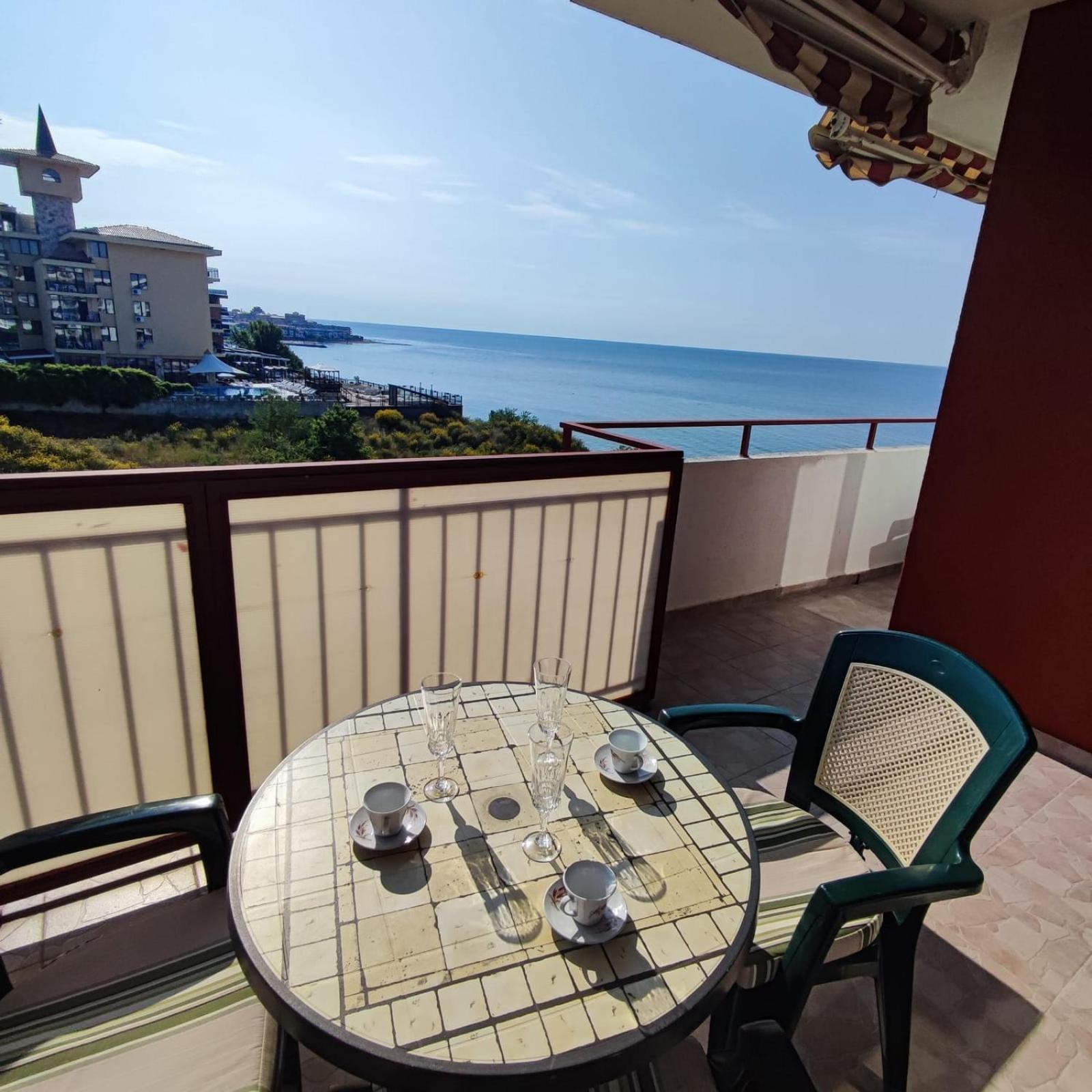 Panorama Marina Fort Beach - Premium Apartments Sea Viev Sveti Vlas Buitenkant foto