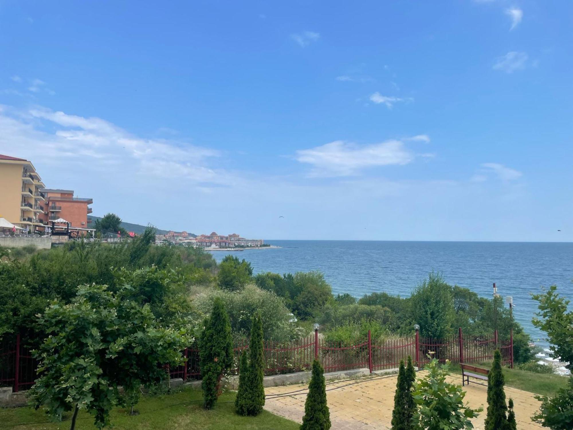 Panorama Marina Fort Beach - Premium Apartments Sea Viev Sveti Vlas Kamer foto