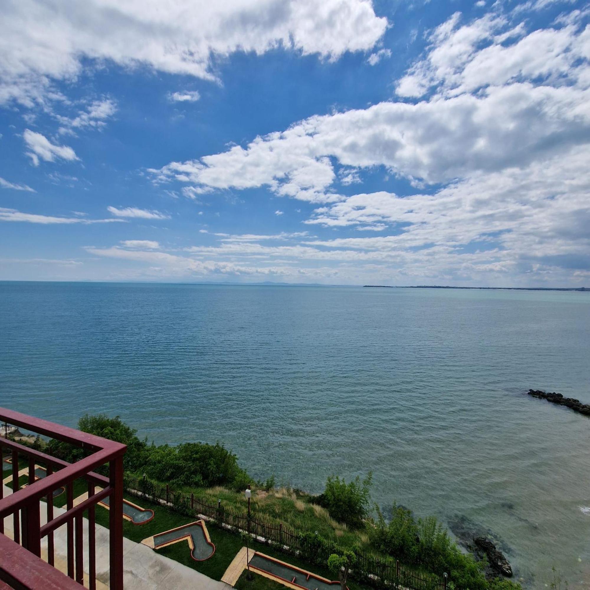 Panorama Marina Fort Beach - Premium Apartments Sea Viev Sveti Vlas Buitenkant foto