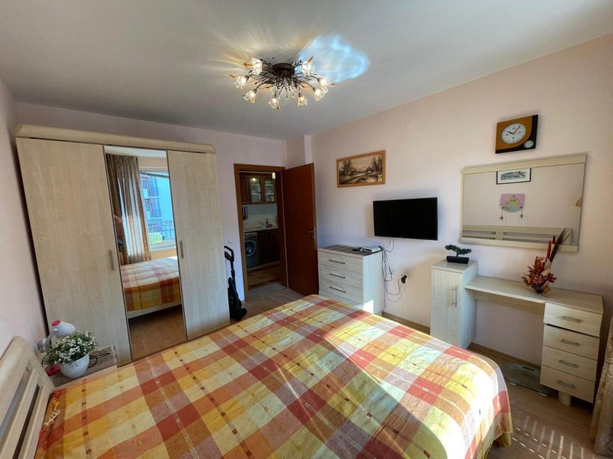 Panorama Marina Fort Beach - Premium Apartments Sea Viev Sveti Vlas Kamer foto