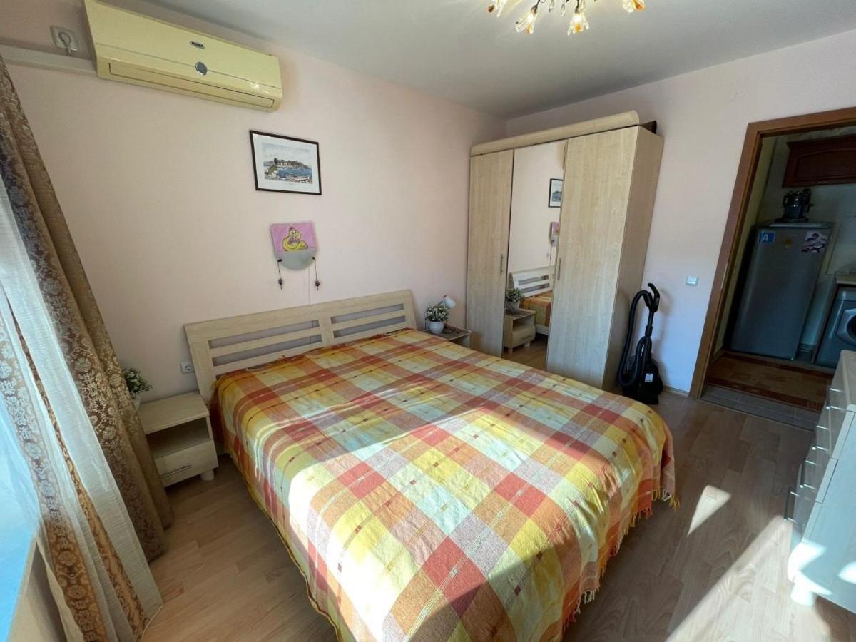 Panorama Marina Fort Beach - Premium Apartments Sea Viev Sveti Vlas Kamer foto